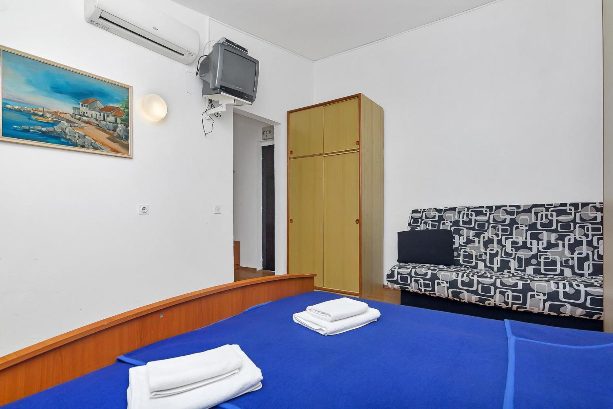 Apartmani Cico Gdinj 外观 照片